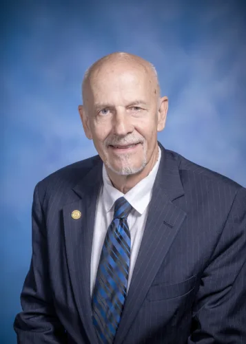 Bohnak’s bill to bar big investors from buying more homes becomes law
